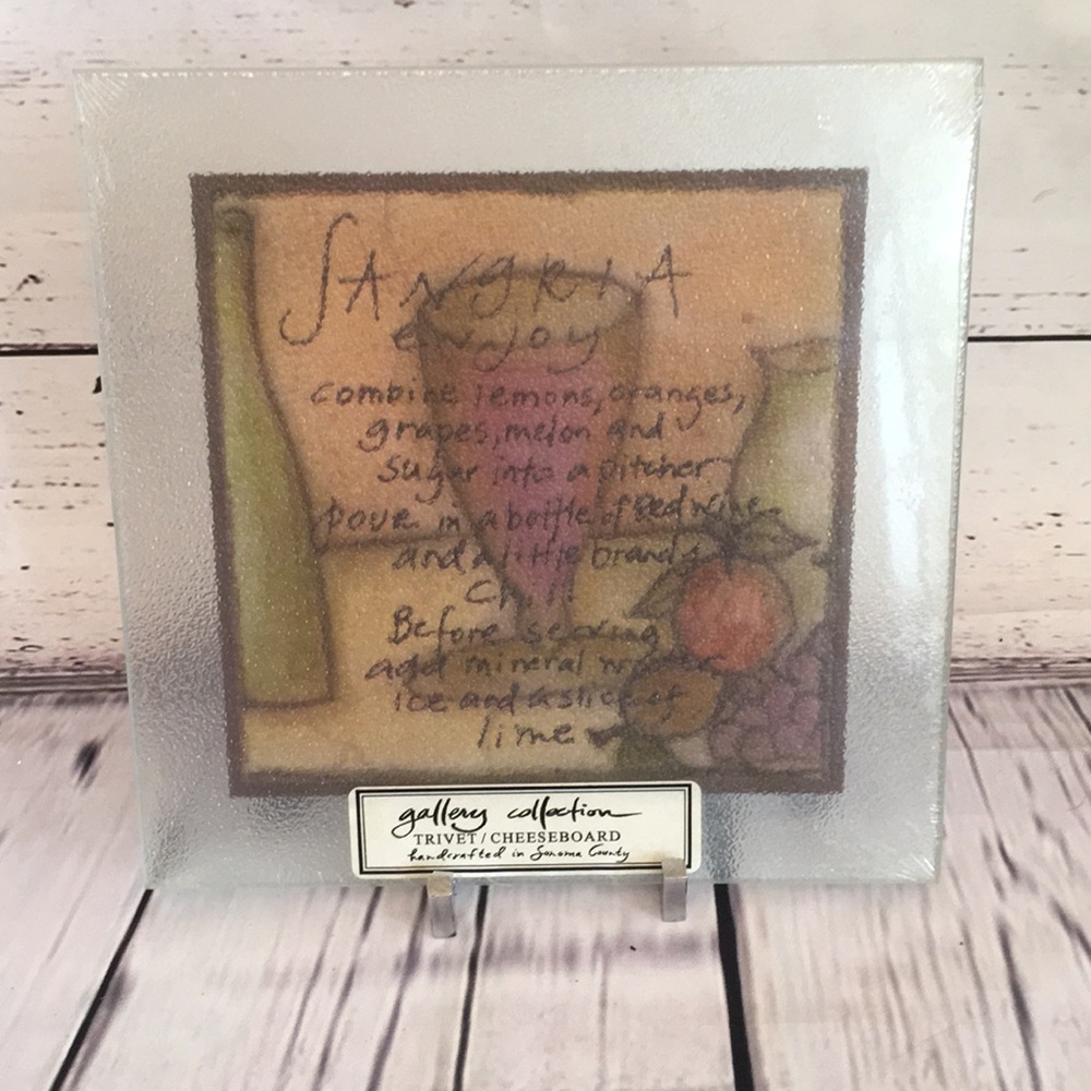 NWOT Cutting Board/Trivet